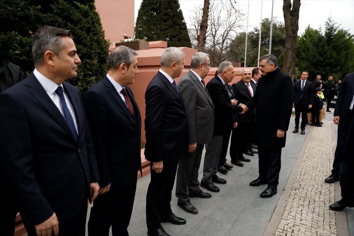 İçişleri Bakanı Çiftçi, Samsun'da ziyaretlerde bulundu