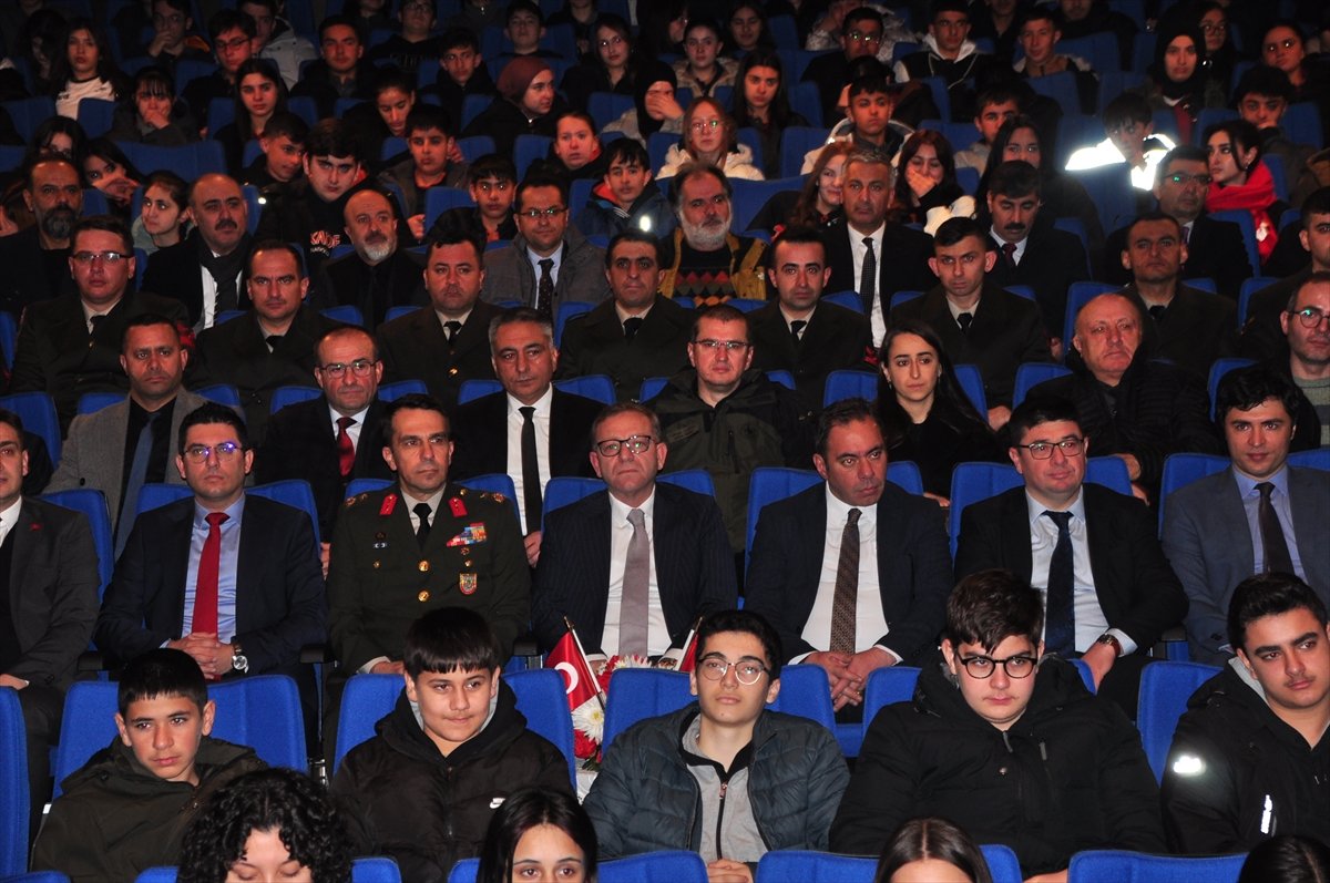 Kars ve Ardahan'da İstiklal Marşı'nın Kabulü ve Mehmet Akif Ersoy'u Anma Günü kutlandı