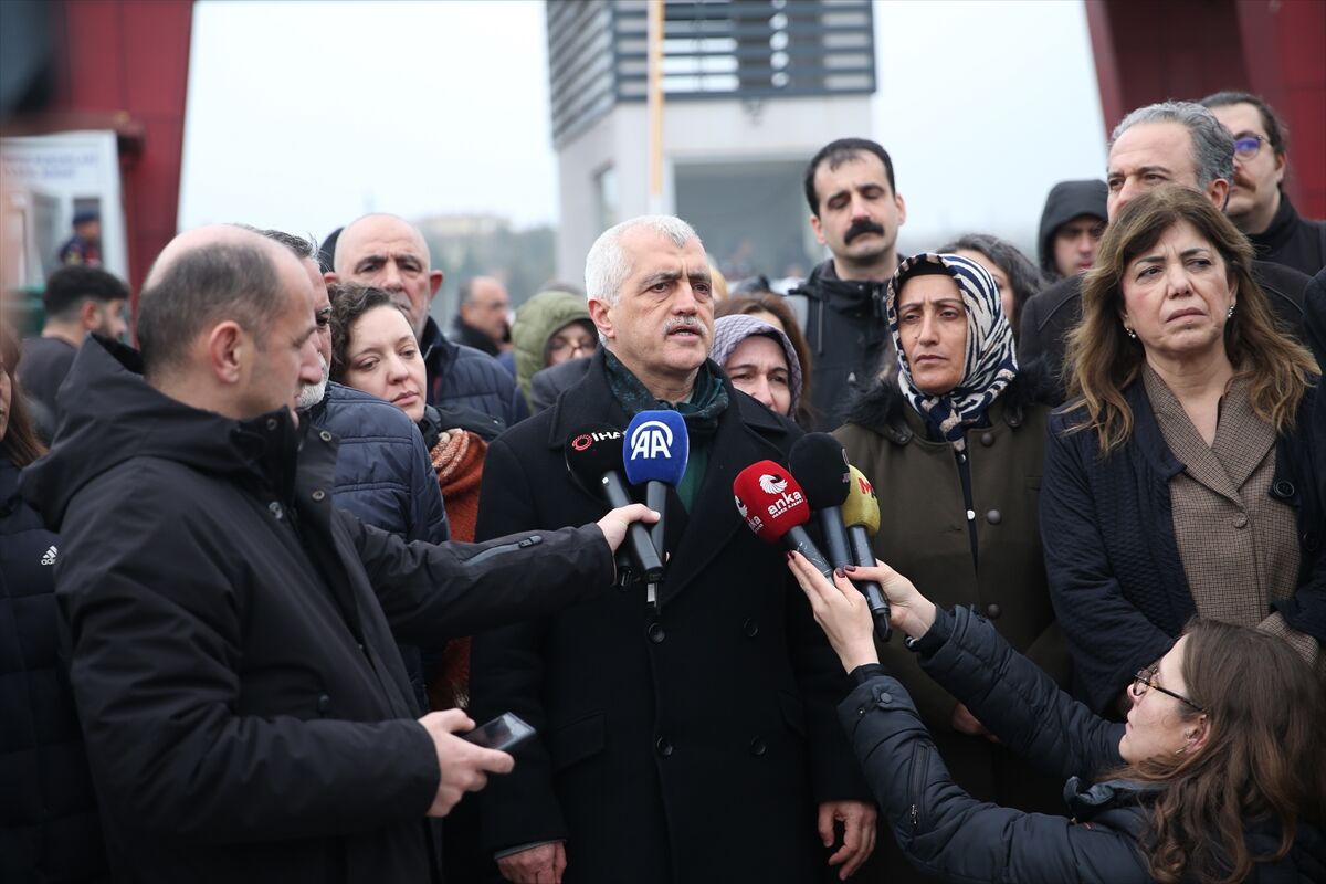 Kocaeli'deki fabrika yangını davasına ilişkin milletvekilleri ve ailelerden açıklama