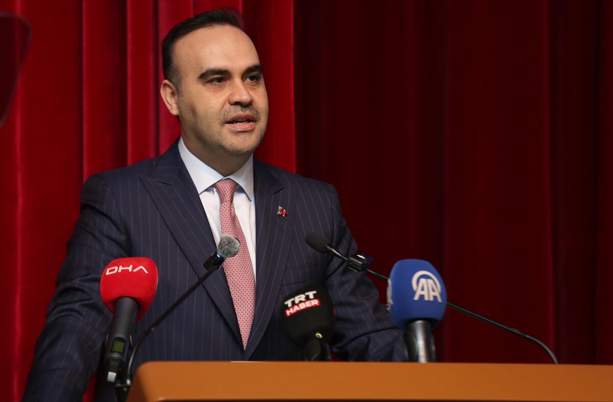 Sanayi ve Teknoloji Bakanı Kacır, Rize'de konuştu: