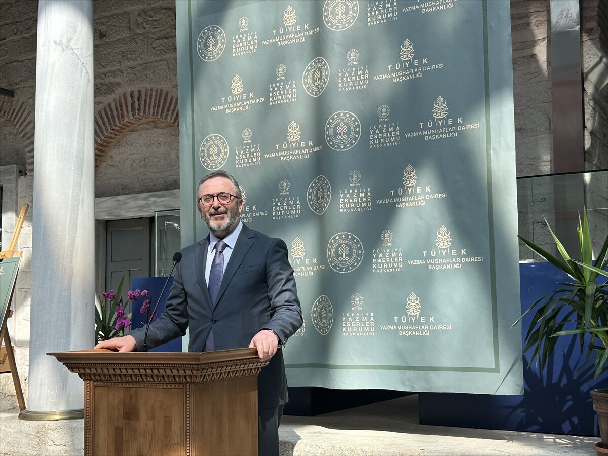 'Sancak Mushafları Sergisi' Beyazıt Yazma Eser Kütüphanesi'nde açıldı