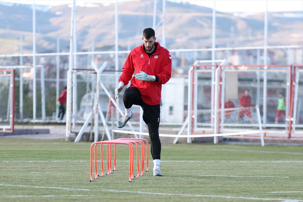 Sivasspor, Esenler Erokspor maçının hazırlıklarına başladı