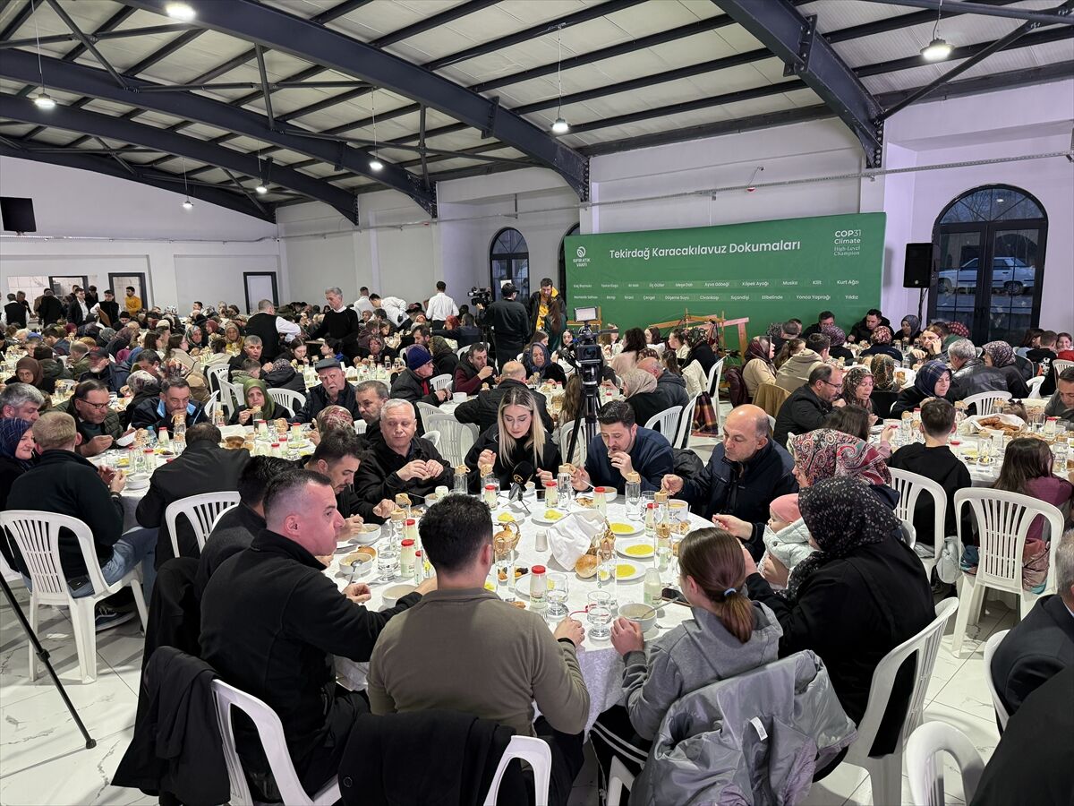 Tekirdağ'da 'İsrafsız Ramazan Sofraları' iftar programı düzenlendi