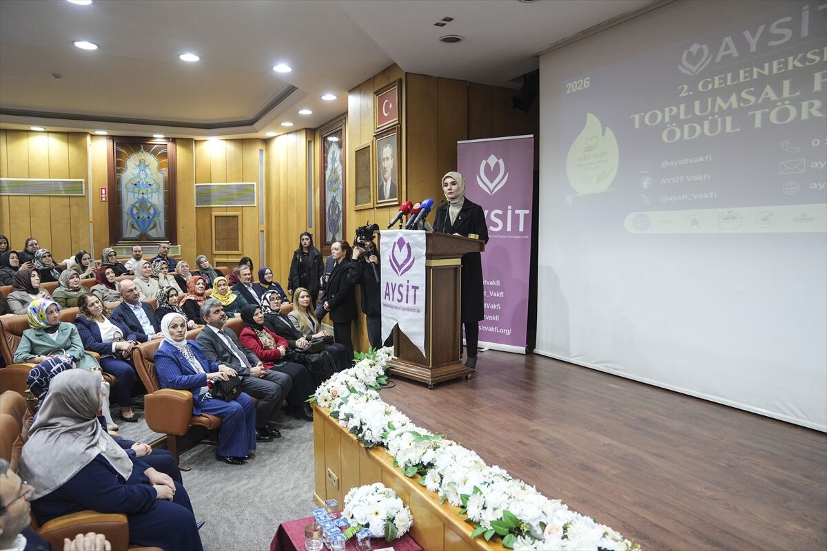 Aile ve Sosyal Hizmetler Bakanı Göktaş, AYSİT Vakfı 2. Toplumsal Fayda Ödül Töreni'nde konuştu: