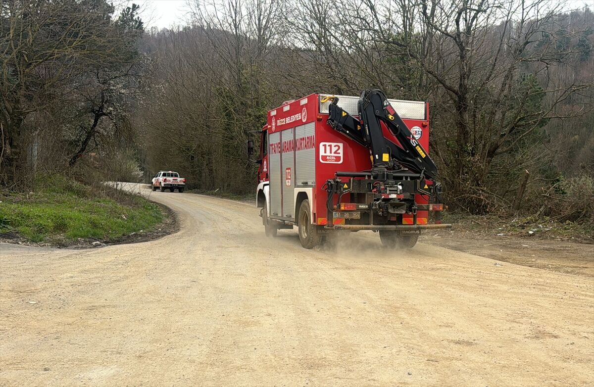 Düzce'de göçükte mahsur kalan bir işçi hayatını kaybetti