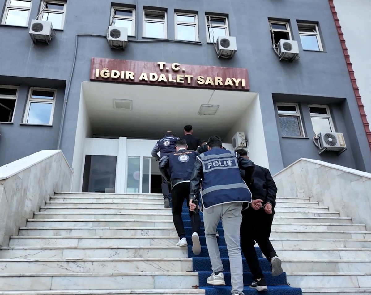 Iğdır'daki göçmen kaçakçılığı operasyonunda 3 zanlı tutuklandı