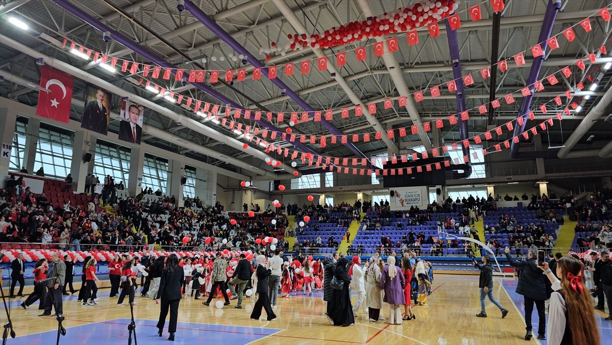 Konya ve çevre illerde 23 Nisan Ulusal Egemenlik ve Çocuk Bayramı kutlandı