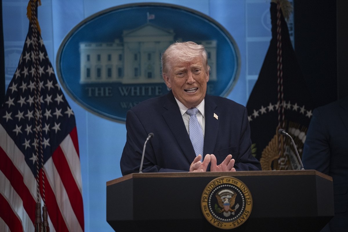 UPDATE - Trump claims Iran could be eliminated in 1 night, adds that 'might be tomorrow night'