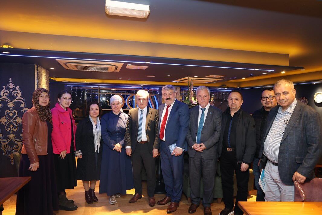 Dogu Turkistan Uygur Barin Katliami Yildonumu Londra 2