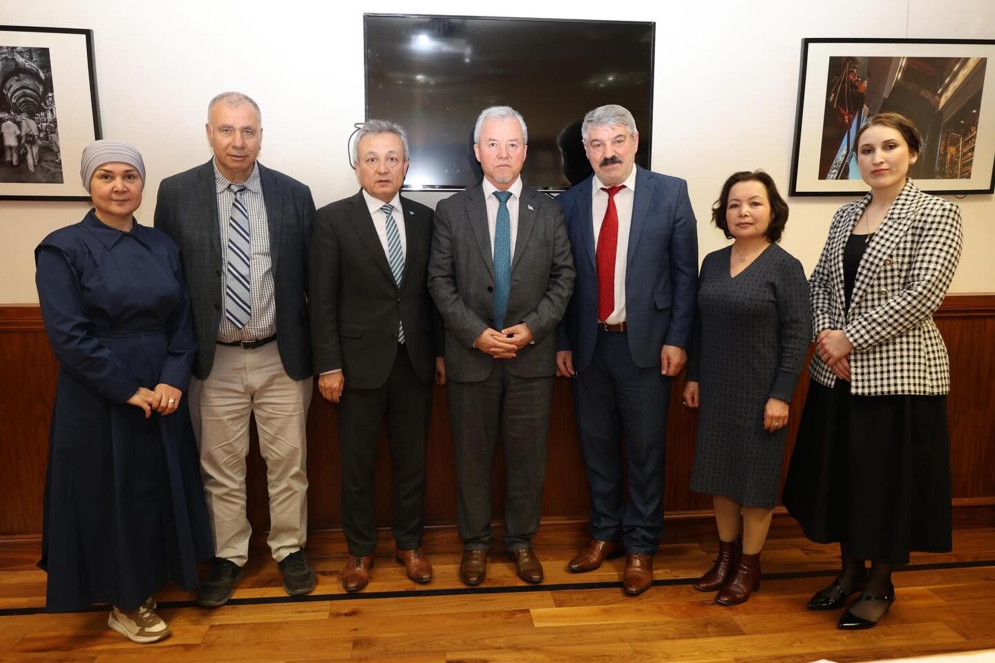 Dogu Turkistan Uygur Barin Katliami Yildonumu Londra 4