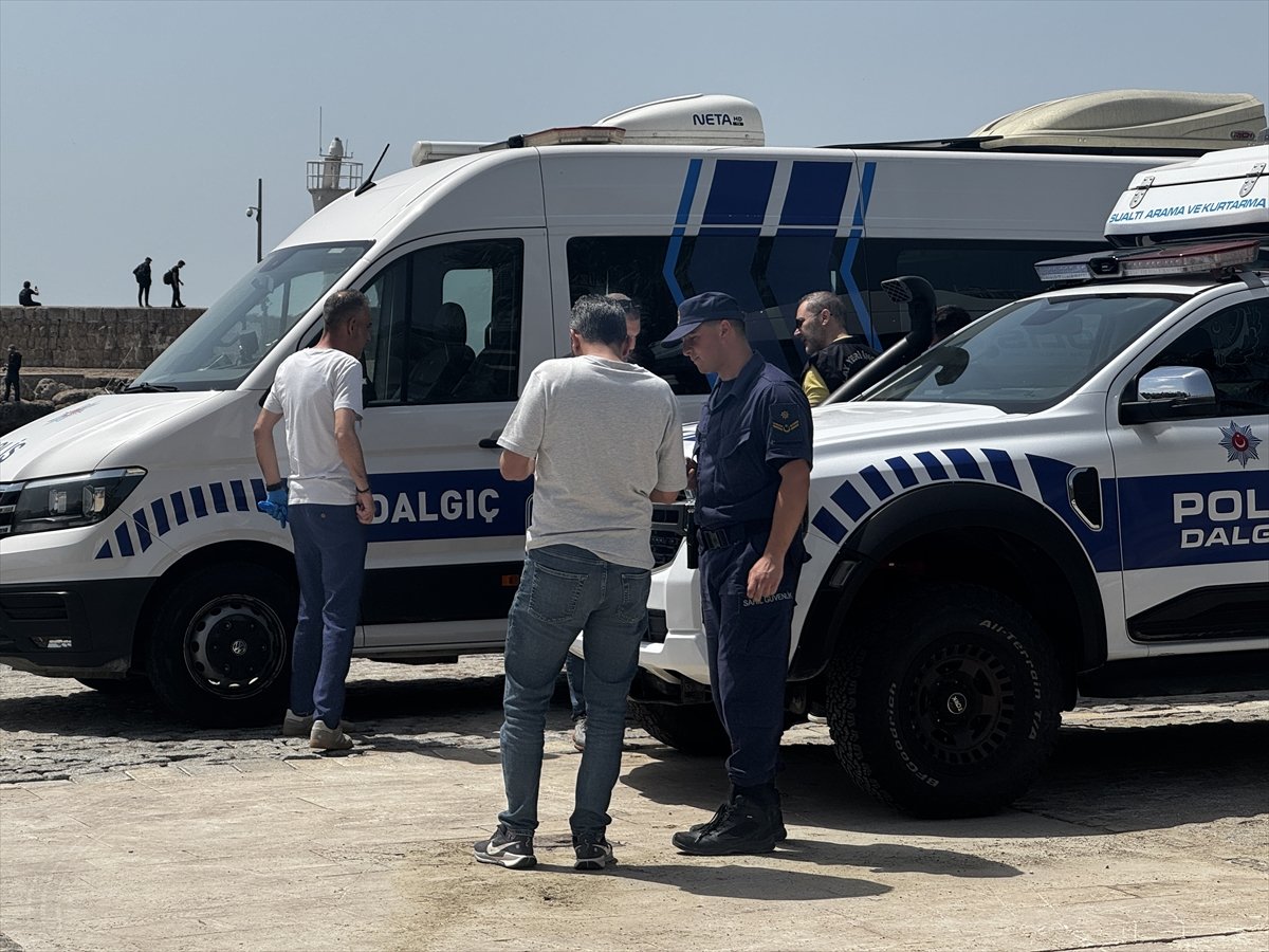 Antalya'da falezlerden düştüğü değerlendirilen yabancı uyruklu kişi öldü