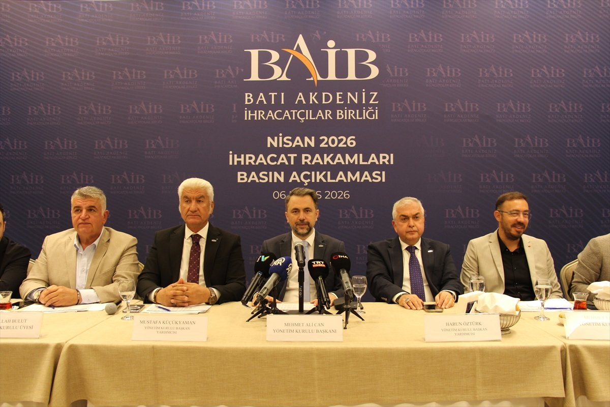 Batı Akdeniz'in ilk 4 ayda yaptığı ihracat 1 milyar doları aştı