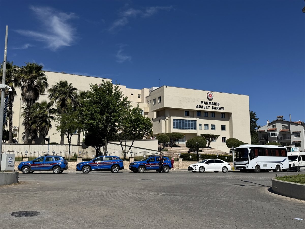 GÜNCELLEME - Marmaris'te iş yeri kurşunlama soruşturması kapsamında yakalanan 9 şüpheli tutuklandı