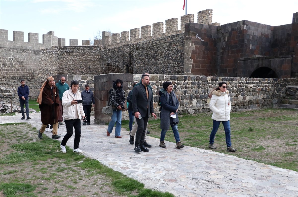 İpek Yolu Kervanı, mera ekosistemine dikkati çekmek için Erzurum'dan yola çıktı