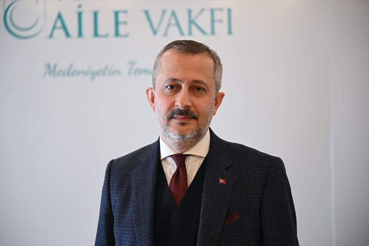 İstanbul Aile Vakfı Başkanı Karabıyık'tan Anneler Günü reklamlarına 'annelik bozumu' tepkisi:
