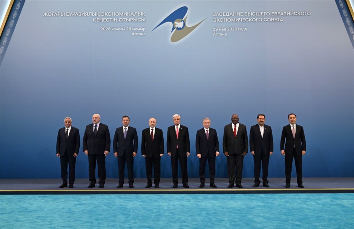 Kazakistan'da Avrasya Ekonomik Birliği üye ve gözlemci ülke liderleri toplandı