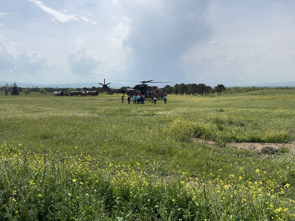 Mehmetçik'ten, UMKE personeline 'Helikopter Güvenlik ve Operasyonel Uyum Eğitimi'