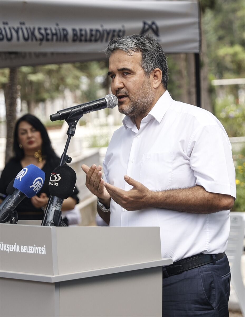 Mersin'de '28. İnanç, Barış ve Kardeşlik Buluşması' yapıldı