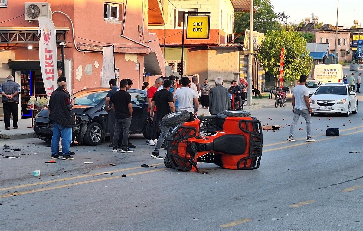Mersin'de otomobille çarpışan ATV'nin sürücüsü yaralandı