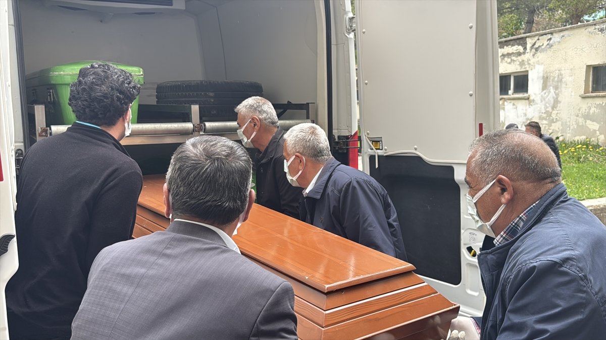 Sivas'ta KKKA hastalığı şüphesiyle tedavi gören kişi yaşamını yitirdi