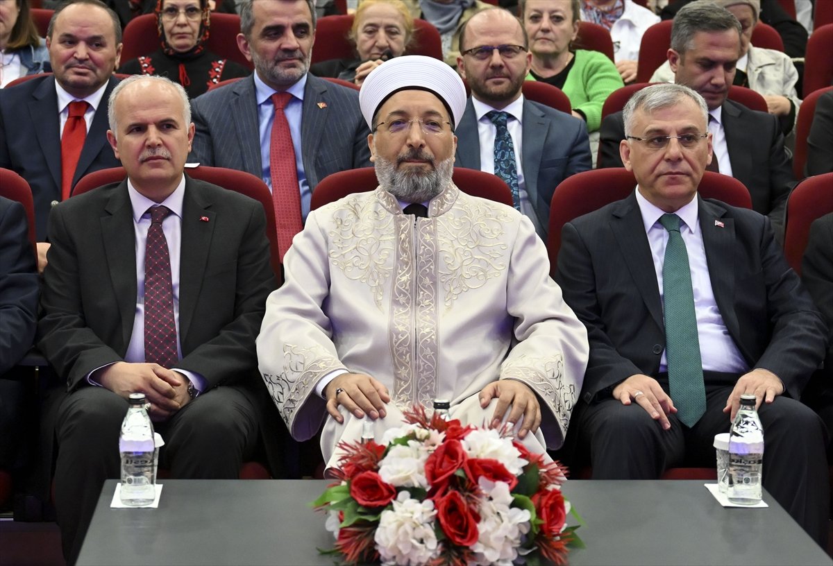 Türkiye Diyanet Vakfı 300 genç çifte evlilik desteği sağlayacak
