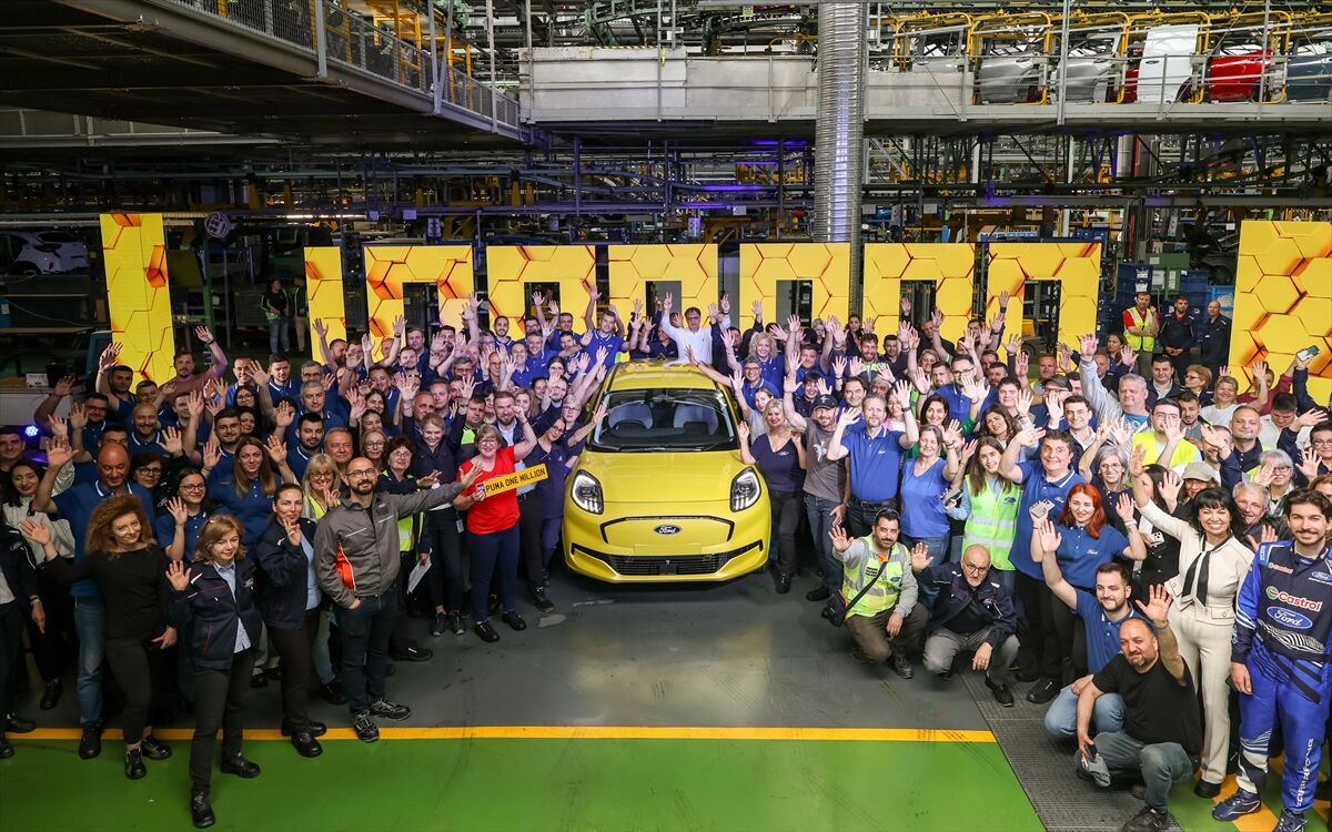 Ford Otosan Craiova Fabrikası'nda 1 milyonuncu Ford Puma üretildi