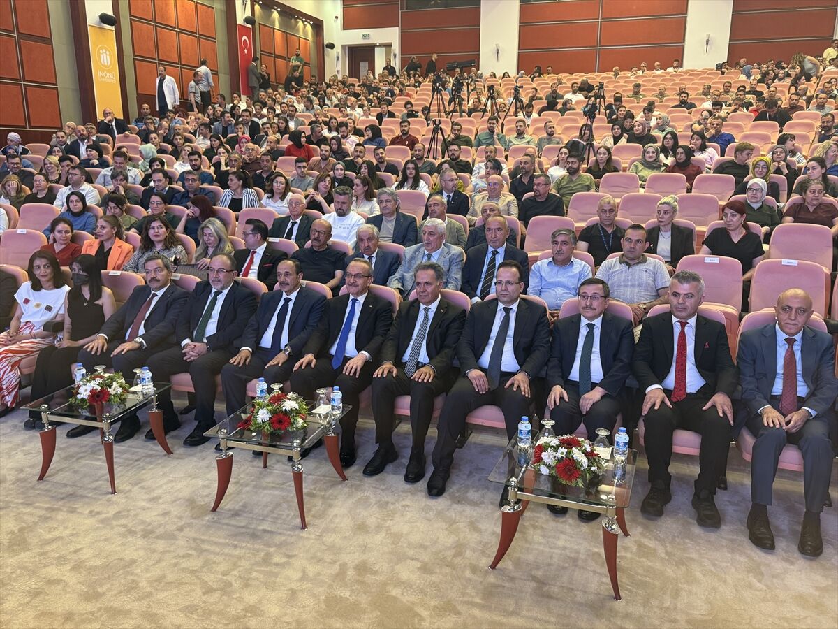 İnönü Üniversitesinde 'Karaciğer Naklinde 25. Yıl' programı düzenlendi
