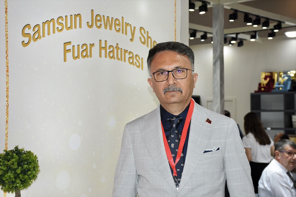 İstanbul Kuyumcular Odası Denetim Kurulu Başkanı Erhan, sosyal medyadan altın alışverişine karşı uyardı: