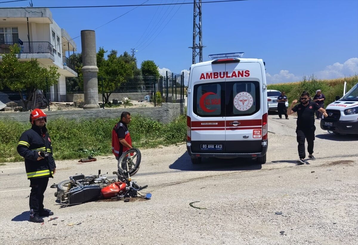 Osmaniye'de otomobille çarpışan motosikletin sürücüsü hayatını kaybetti