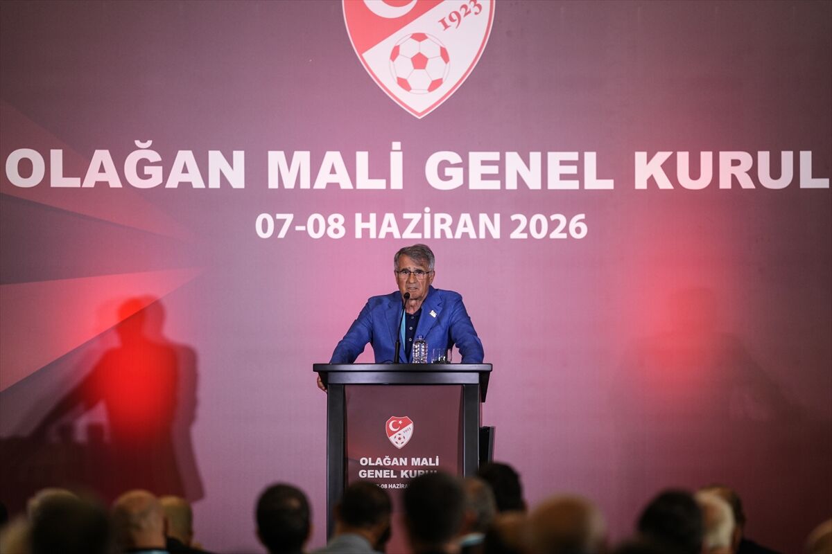 Şenol Güneş, A Milli Futbol Takımı'nın Dünya Kupası'nda başarılı olacağına inanıyor