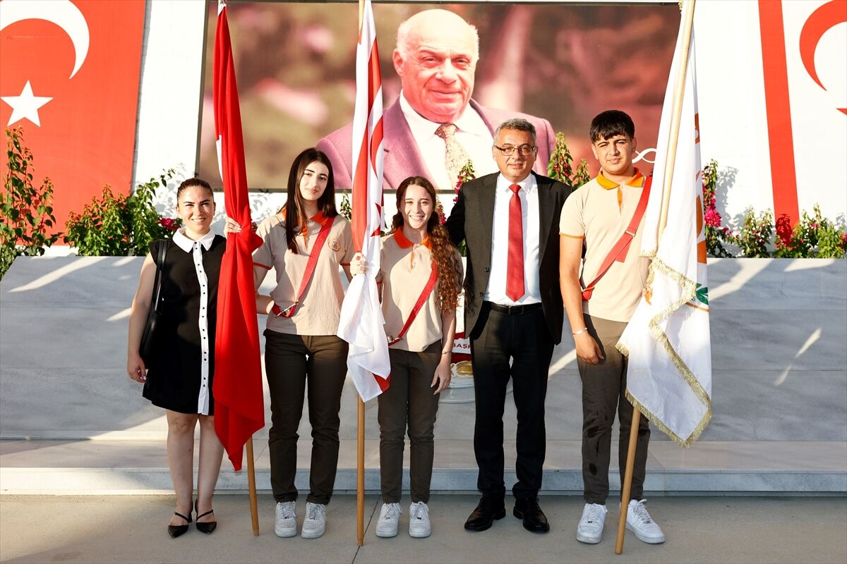 Cumhurbaşkanı Tufan Erhürman da törenlere katıldı.