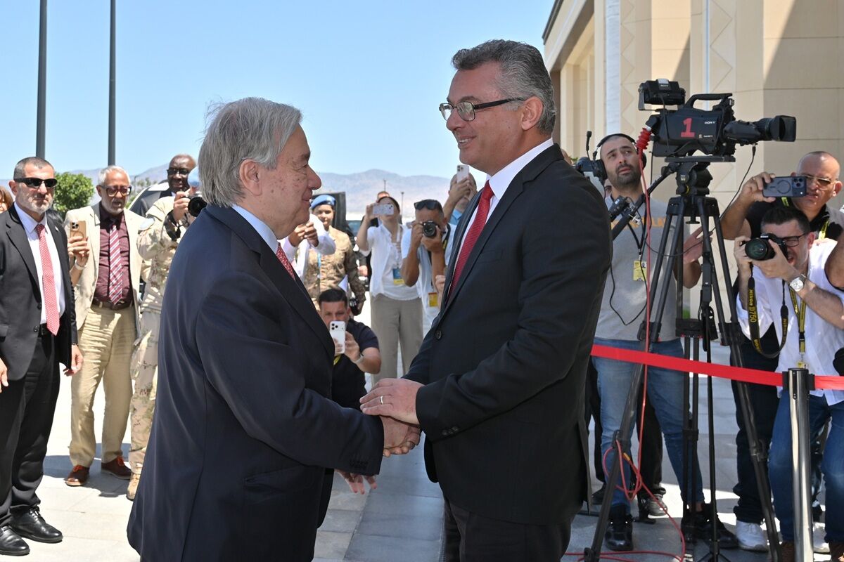 Cumhurbaşkanı Erhurman Antonio Guterres'ı kapıda karşıladı