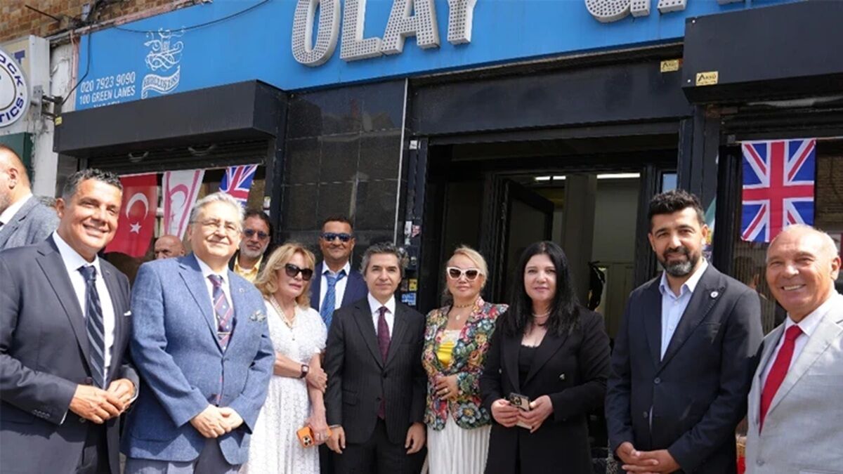 Londra'daki buluşma, Türk diasporasının birlik ve beraberlik mesajlarına ev sahipliği yaptı.