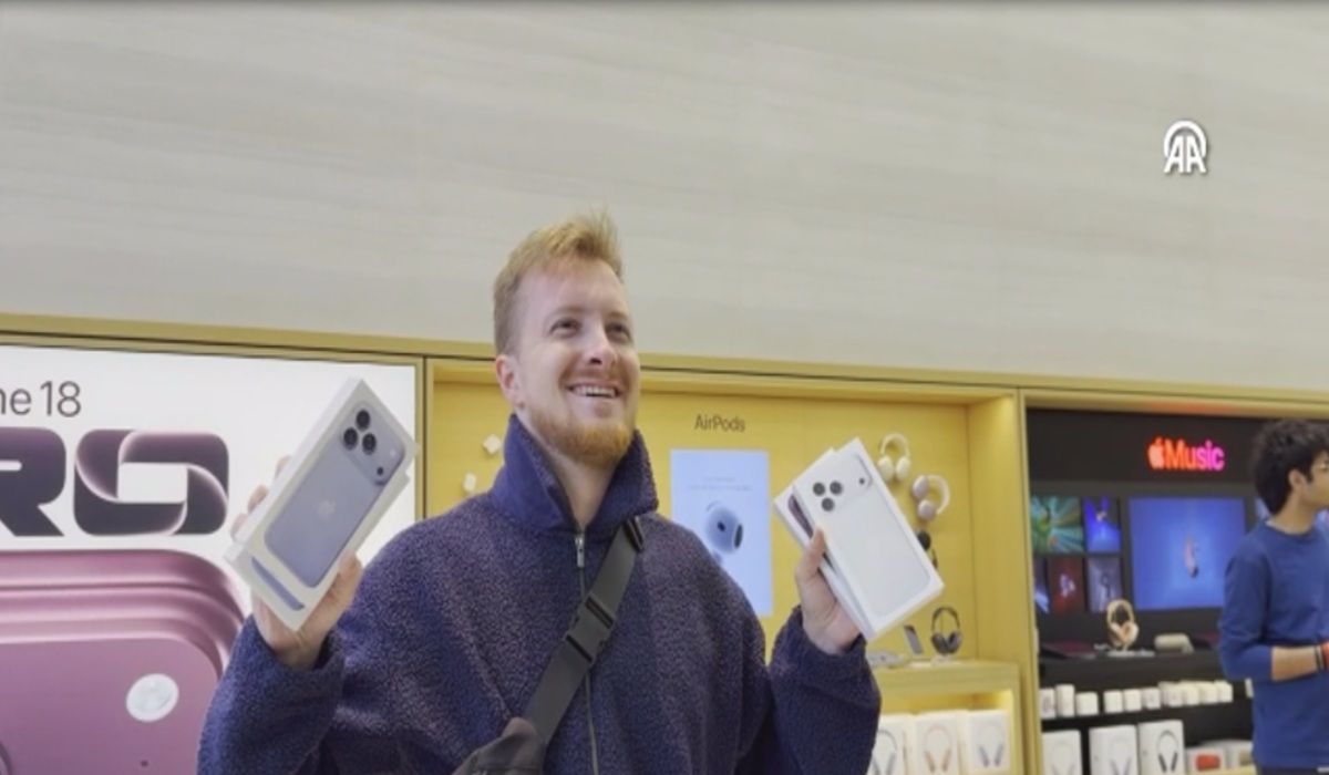 Londra’da iPhone 18 kuyruğu: Yeni Apple ürünleri satışa çıktı