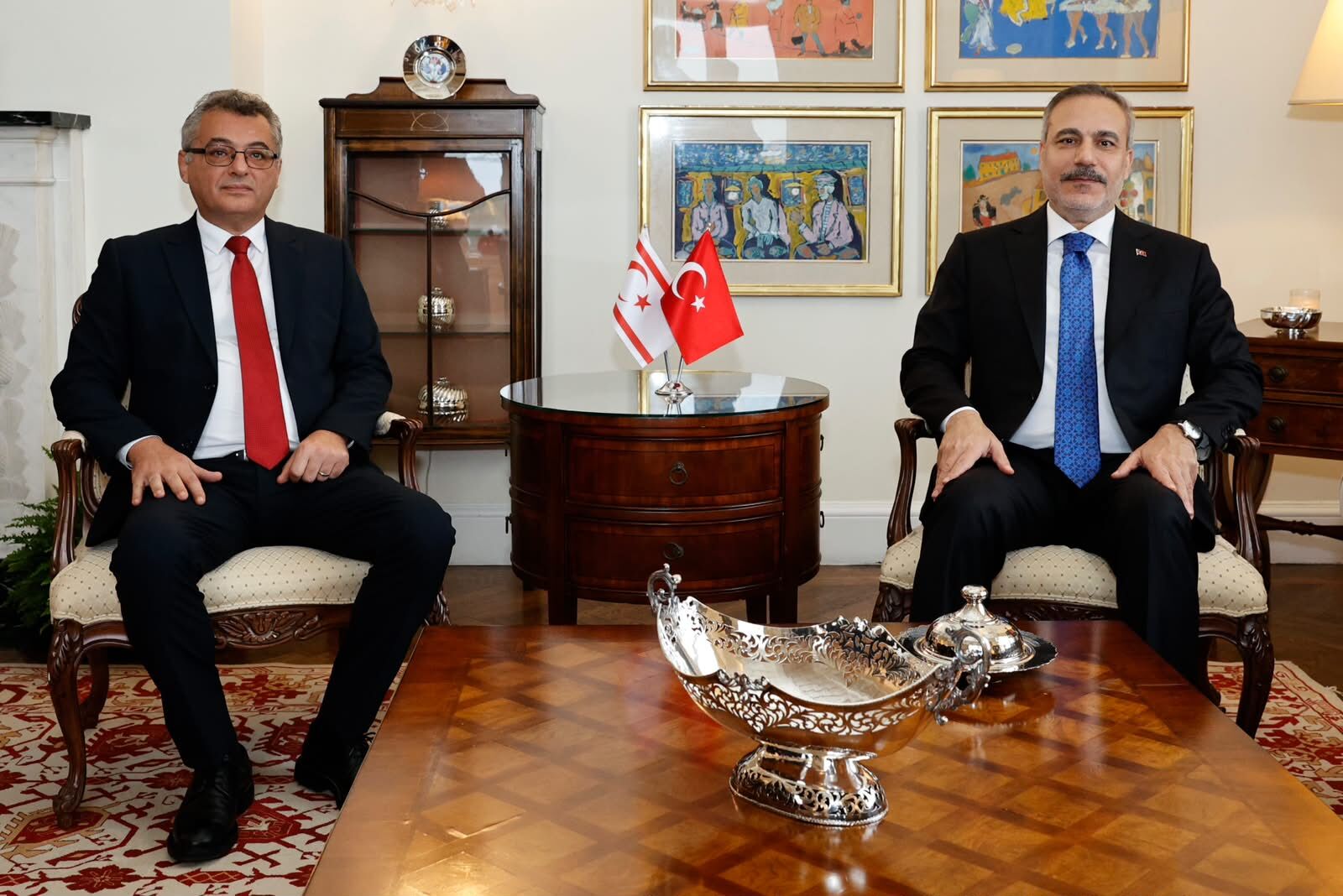 Erhürman, New York’ta Dışişleri Bakanı Hakan Fidan ile görüştü.